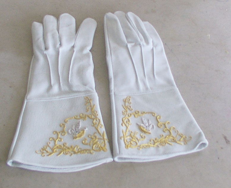 Louisiana Officer Gauntlets - Click Image to Close