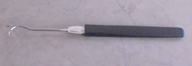 Tenaculum with Ebony Handle, Perpendicular, Rounded End